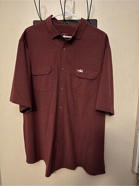 Two Dove *rare* Men's Maroon Short-Sleeve Button-Down Shirt NWOT burgundy maroon